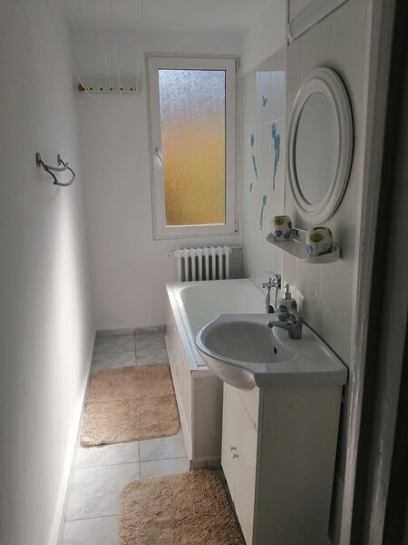 Drumul Taberei, Romancierilor, garsoniera 34 mp